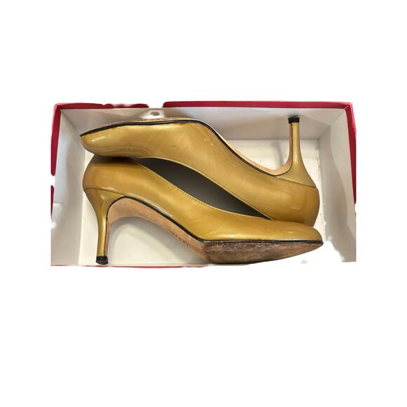 Vaneli Pat Lea Taupe Leather Closed Toe Pumps Size 8.5 Work Heels - Picture 8 of 9